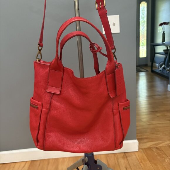 Red Fossil tote - Picture 1 of 2